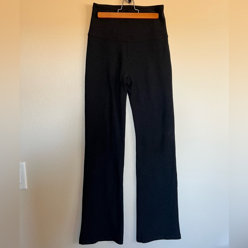 Beyond Yoga Spacedye bootcut charcoal